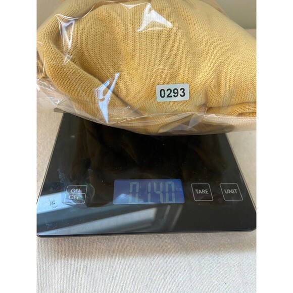 EUC Lands' End V-Neck Long Sleeve Sweater Men Large 42-44 Yellow Preppy Cotton - Picture 9 of 9